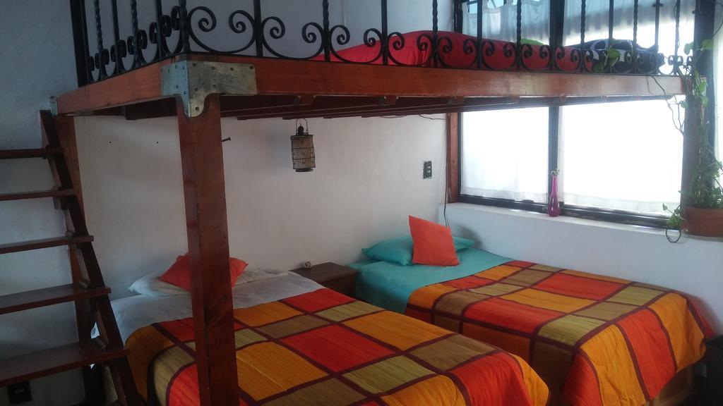 Hostel Mexico DF Airport