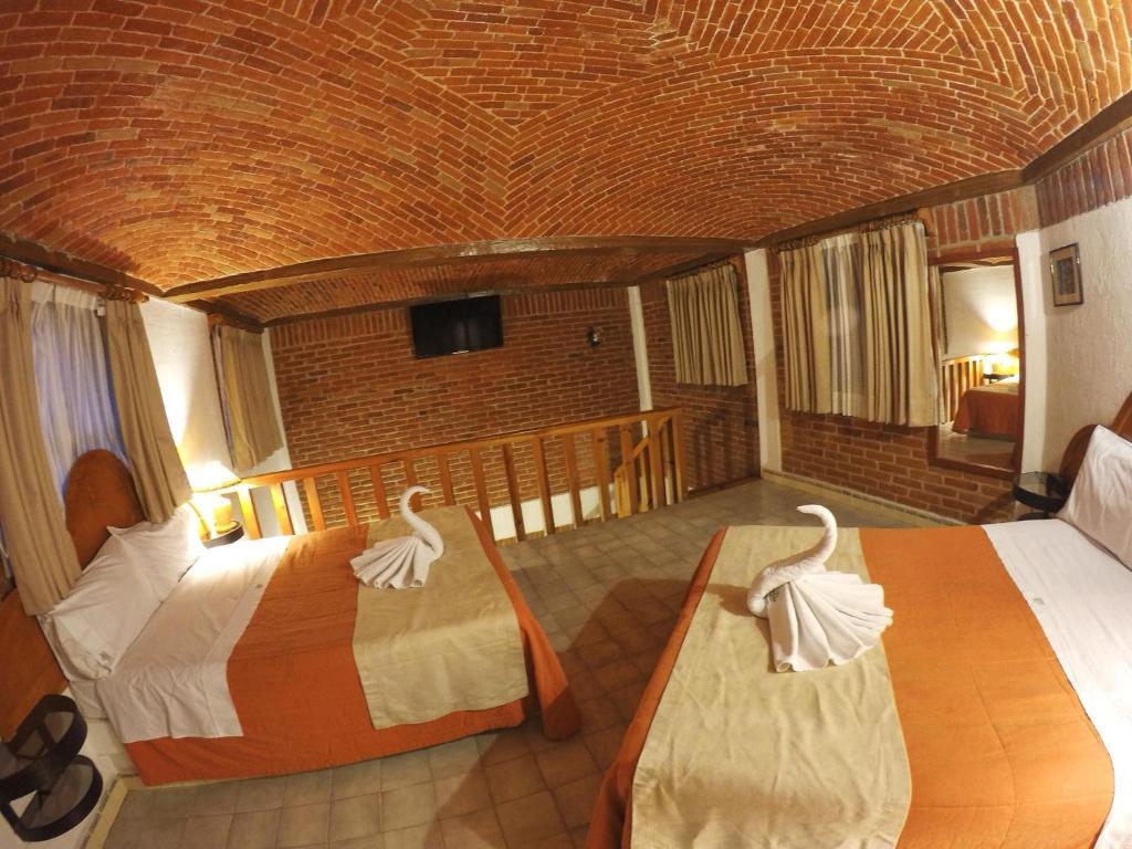Suites Paraiso TX