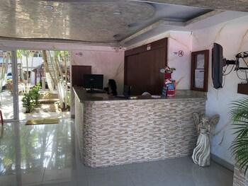 Hotel Azteca