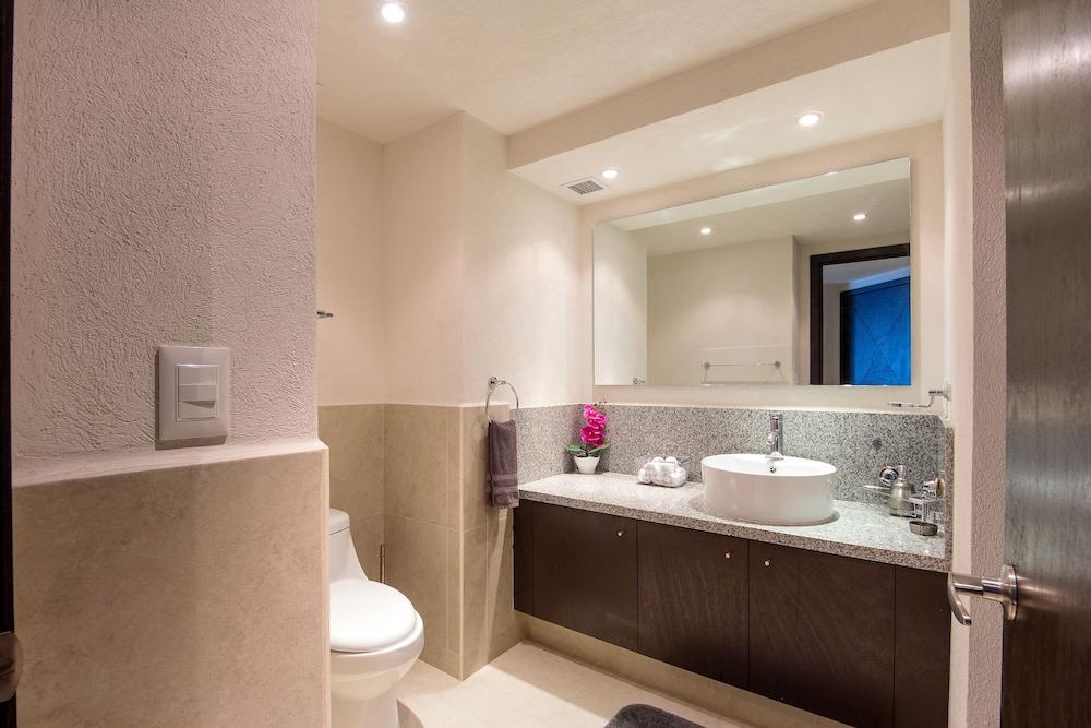 Grand Venetian