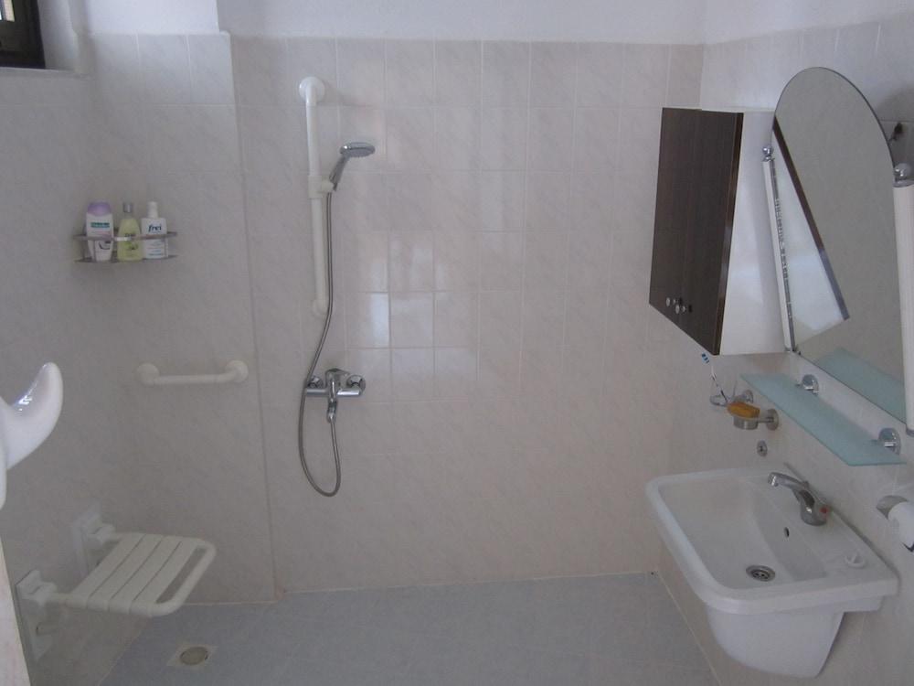 Hotel Rolli