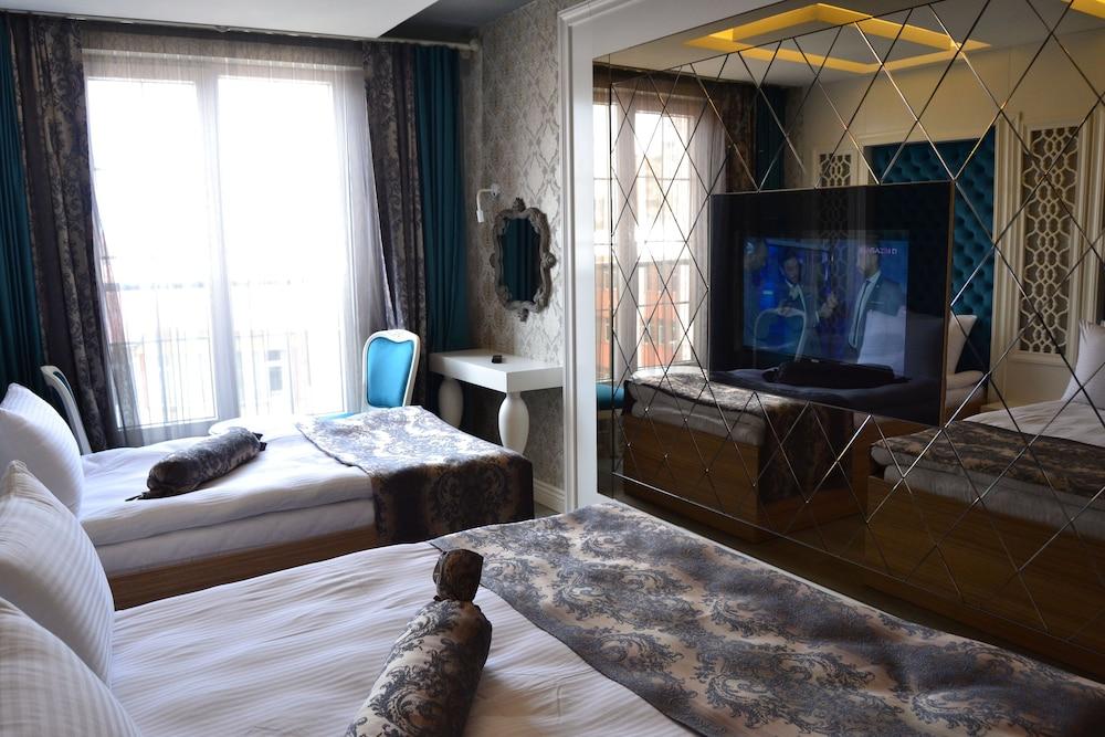 Hotel Zade