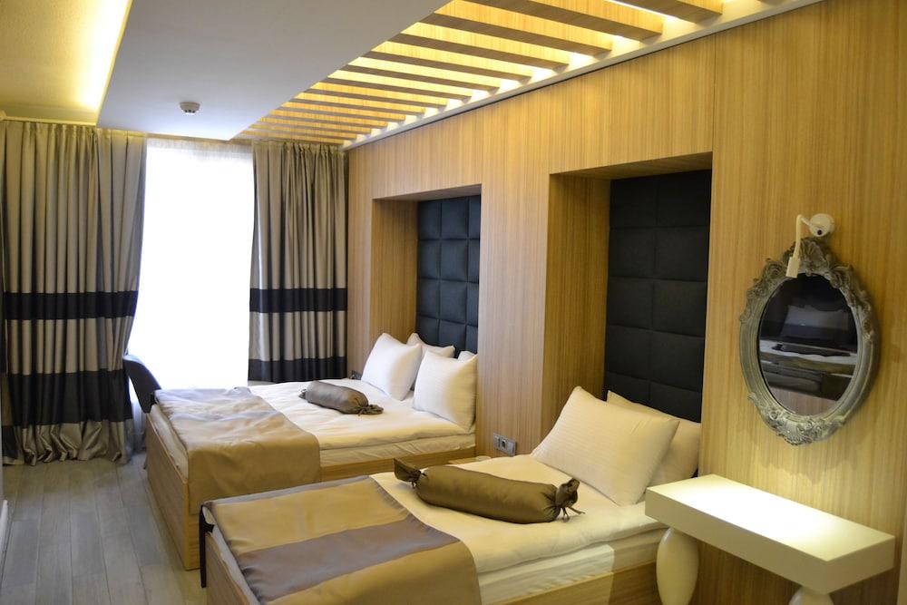 Hotel Zade