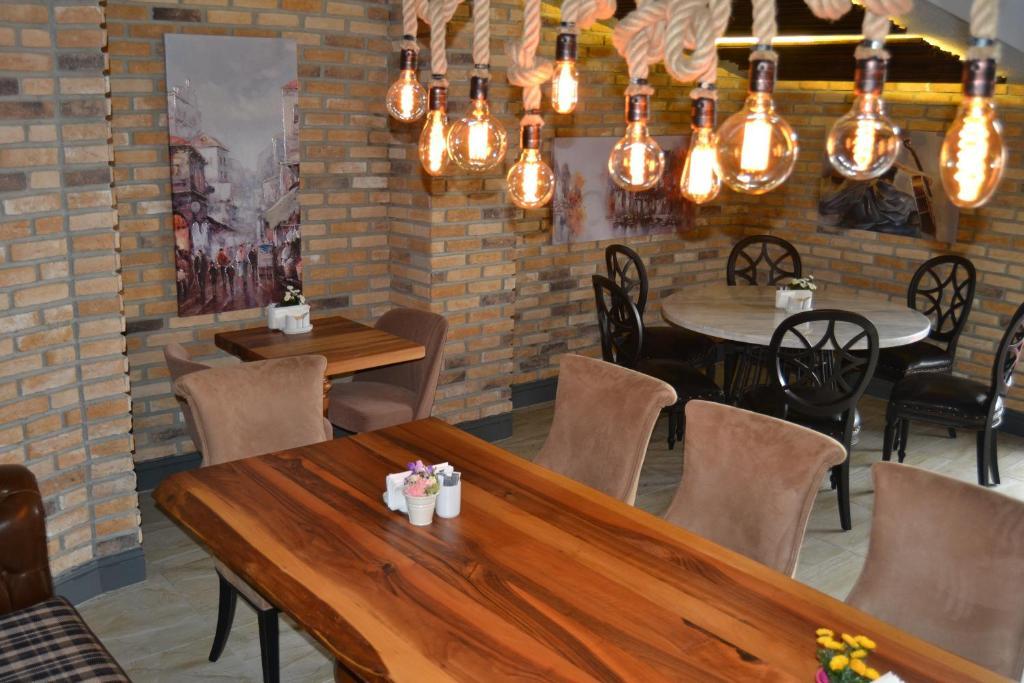 Hotel Zade