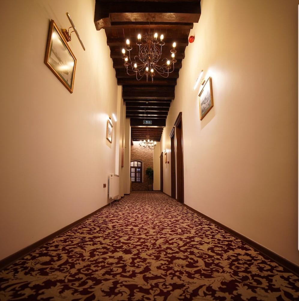 Panderma Port Hotel