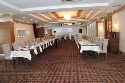 Revag Palace Hotel