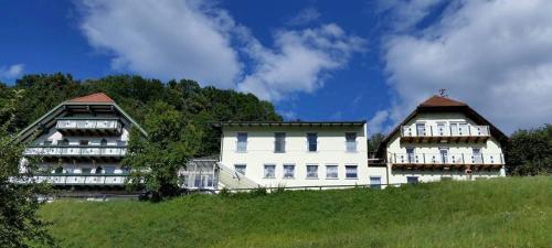 Gasthof Pension Ölberger