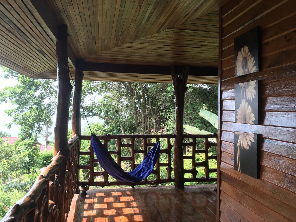 OonLee Bungalows