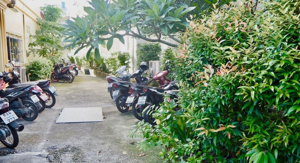 Orm Thong Apartment