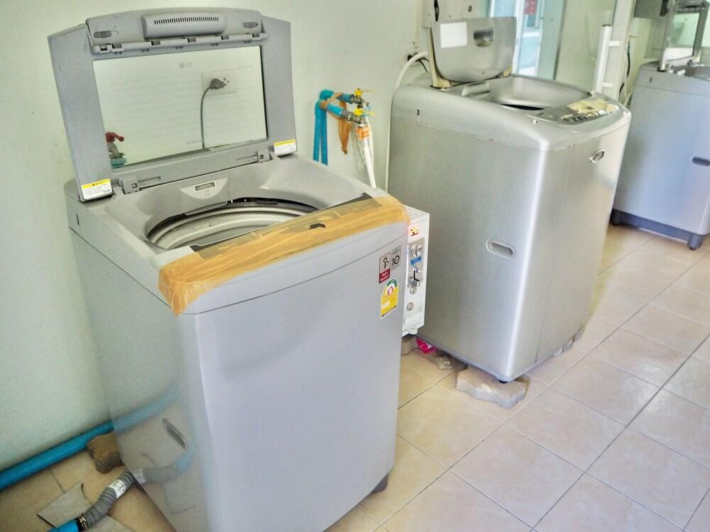 Orm Thong Apartment