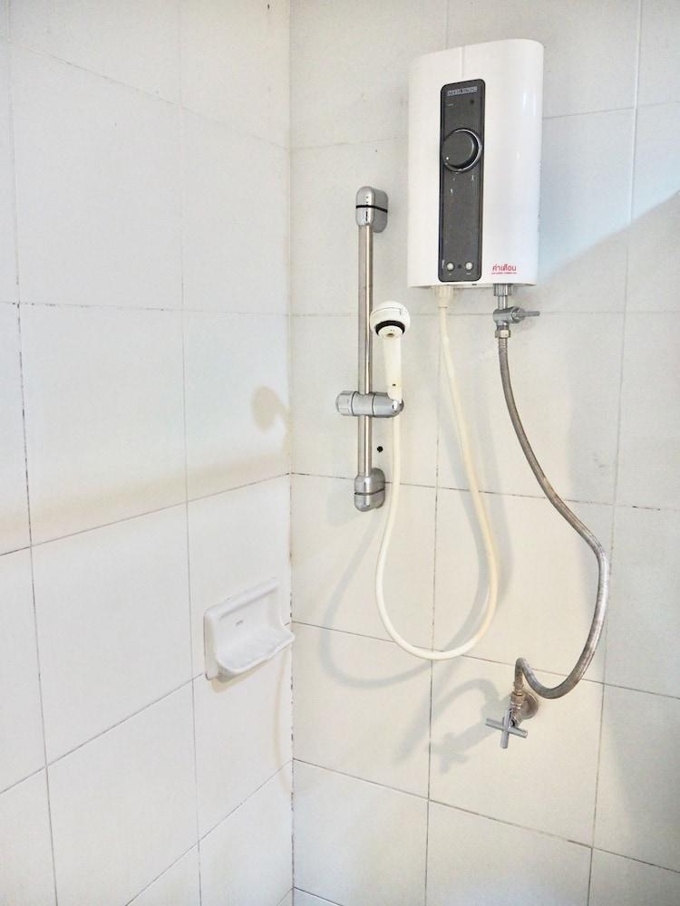 Orm Thong Apartment