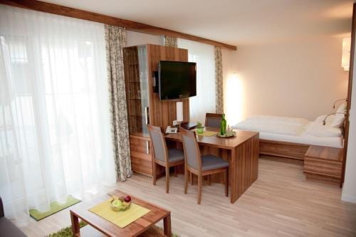 Hotel-Restaurant Teuschler-Mogg