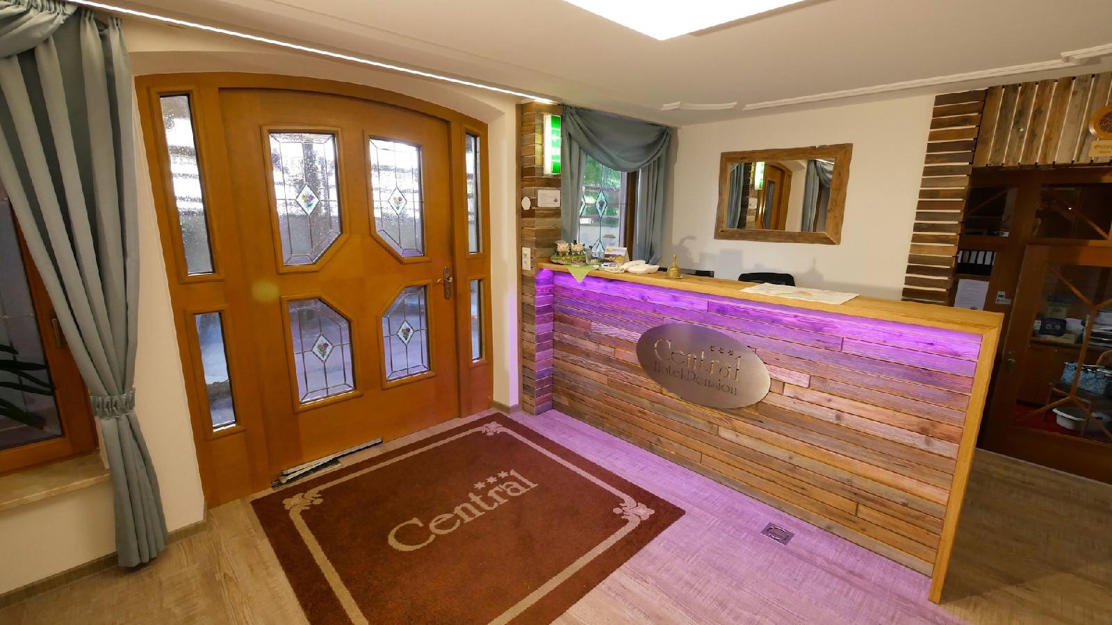 Pension Central mit Landhaus Central
