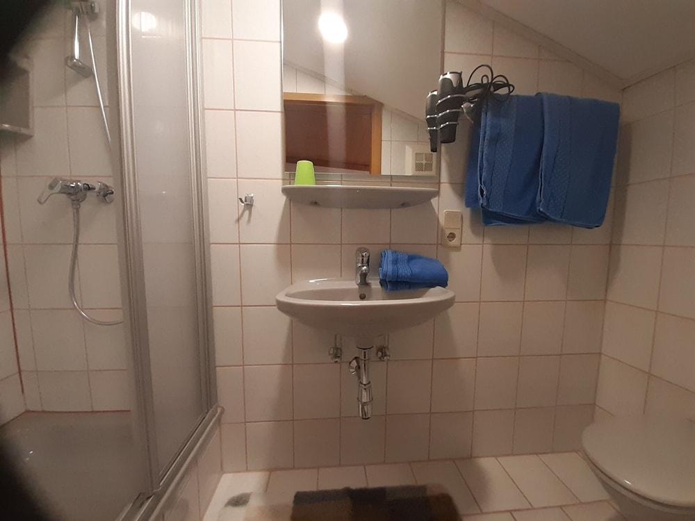 Unterlettlhof