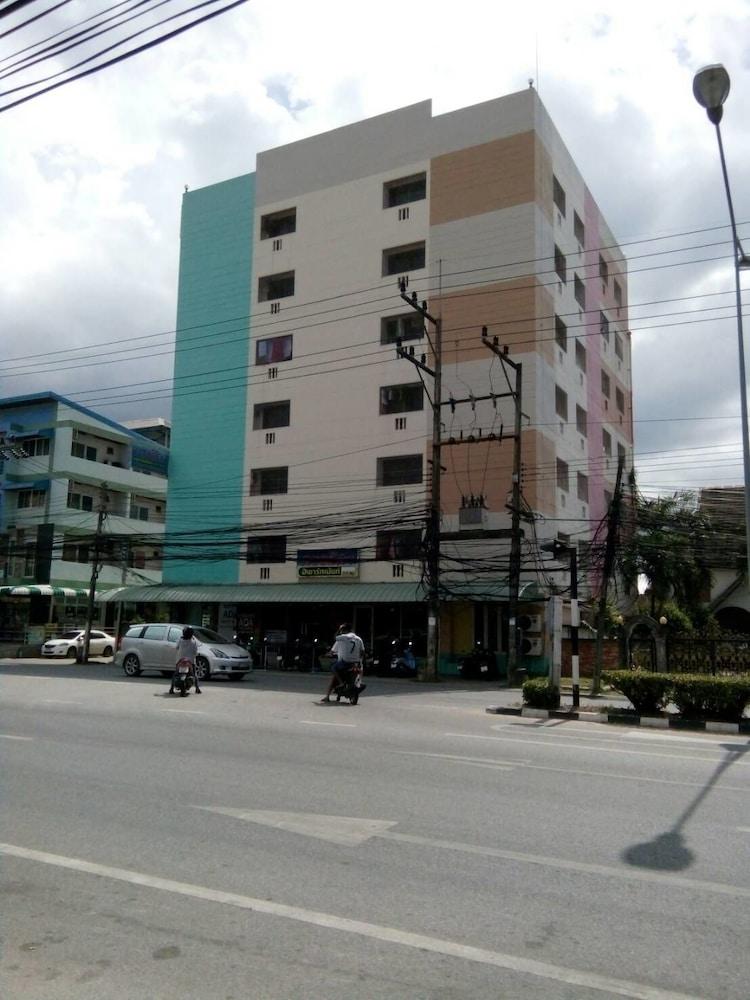 Duangthida Apartment