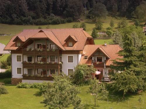 Ferienwohnungen Fischerhaus