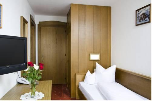 Berghotel Rasis