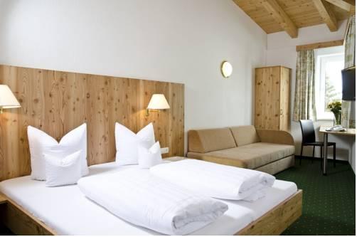 Berghotel Rasis