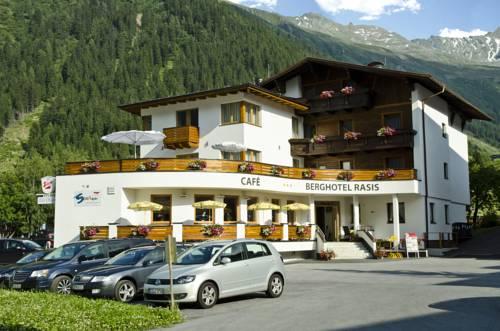 Berghotel Rasis