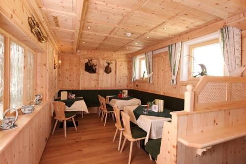 Berghotel Rasis