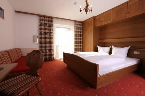 Berghotel Rasis