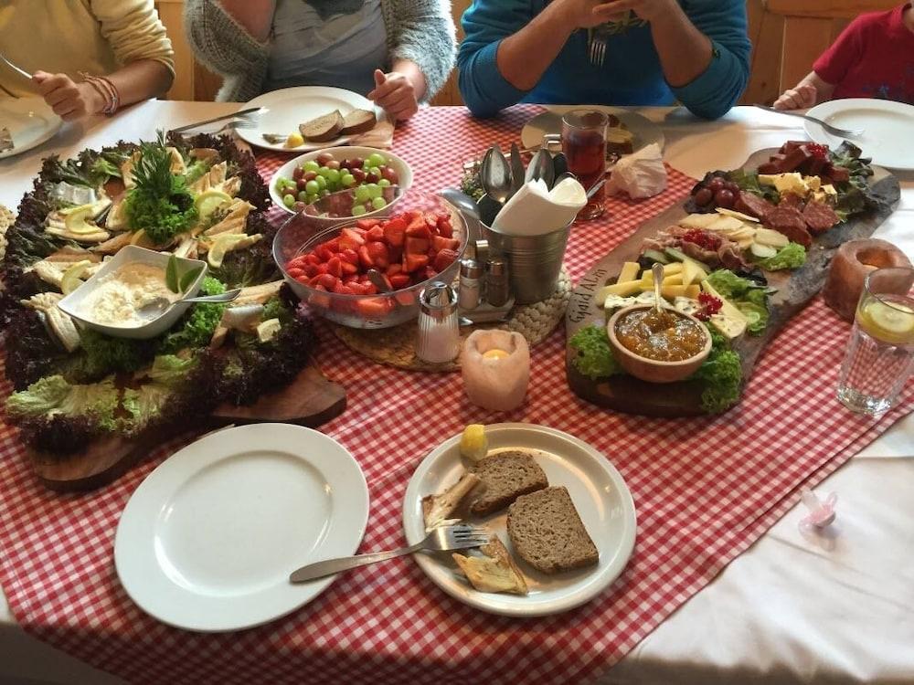 Gjaid Alm