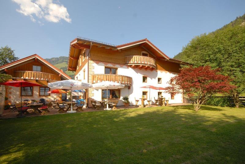 Gasthaus Appartements Maislau