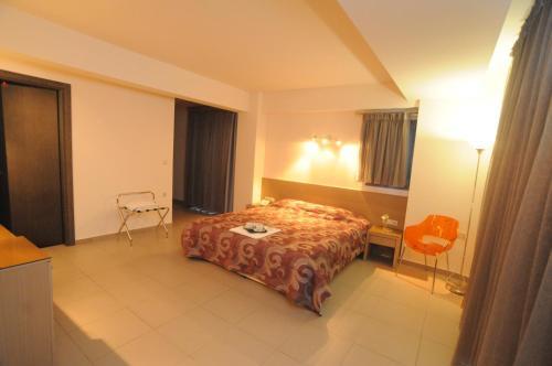Kiridis Hotel