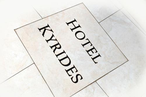Kiridis Hotel