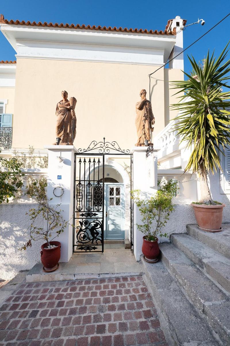 Hotel Dionysos