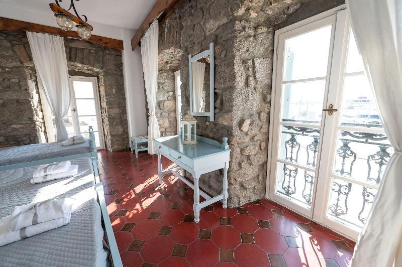 Hotel Dionysos