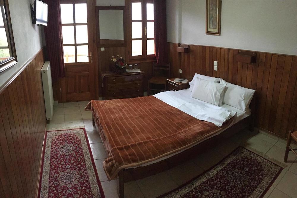 Hotel Anax
