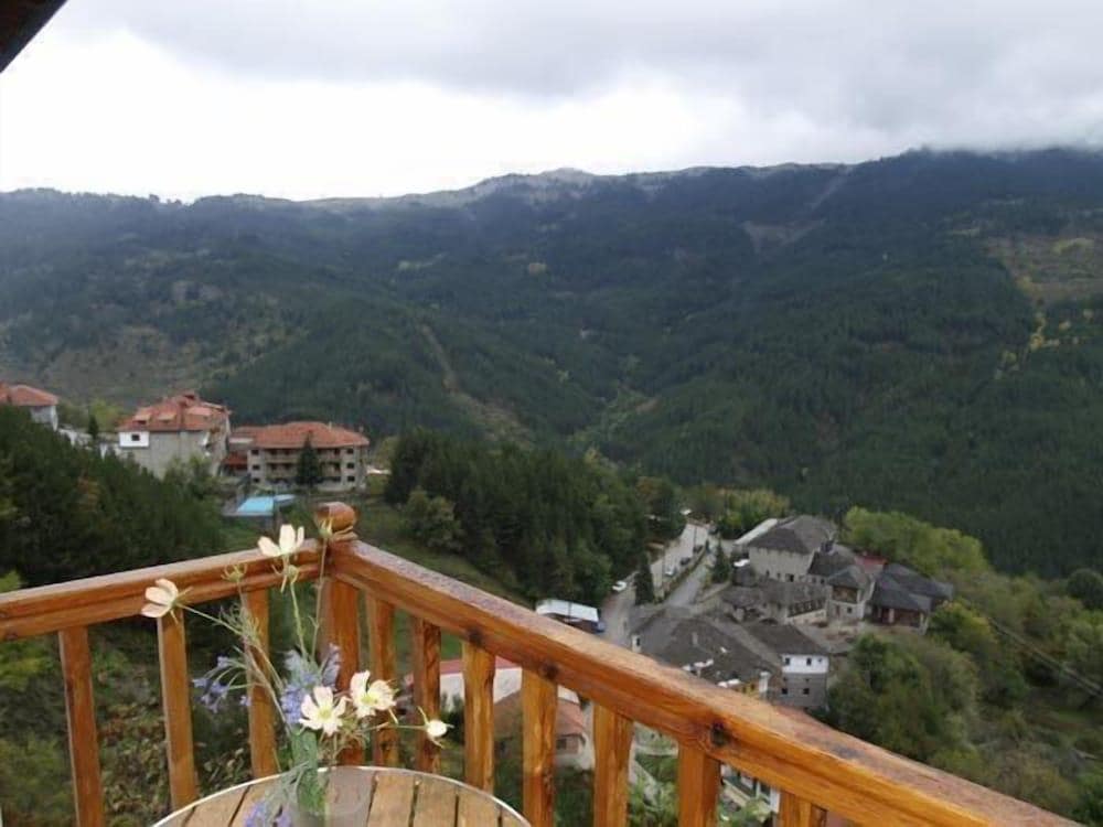 Hotel Anax