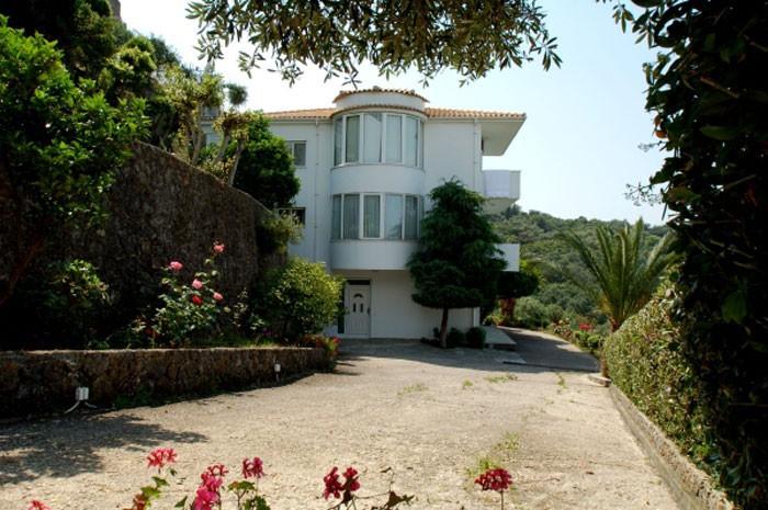 Dimitra Apartments