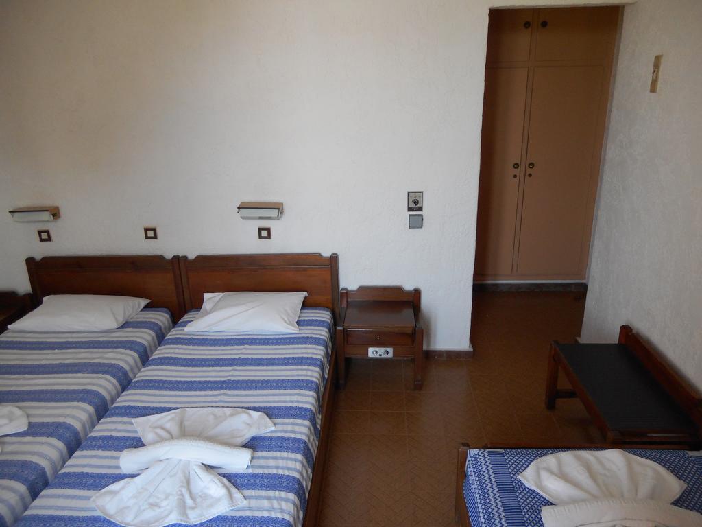 Pythais Hotel