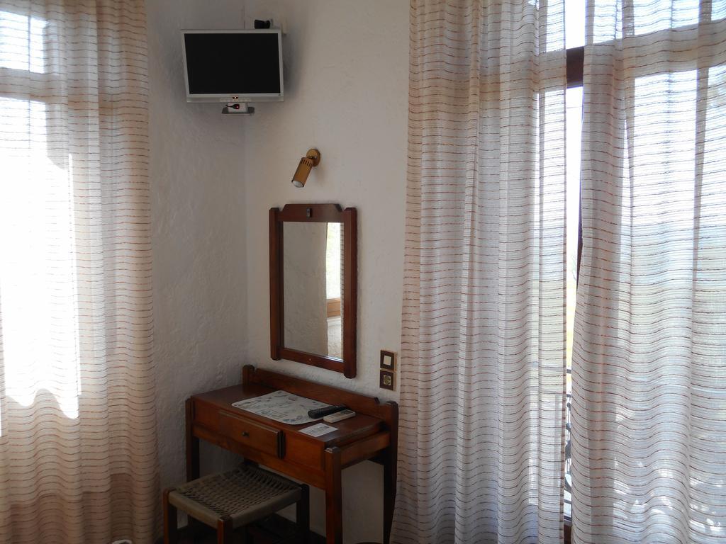 Pythais Hotel