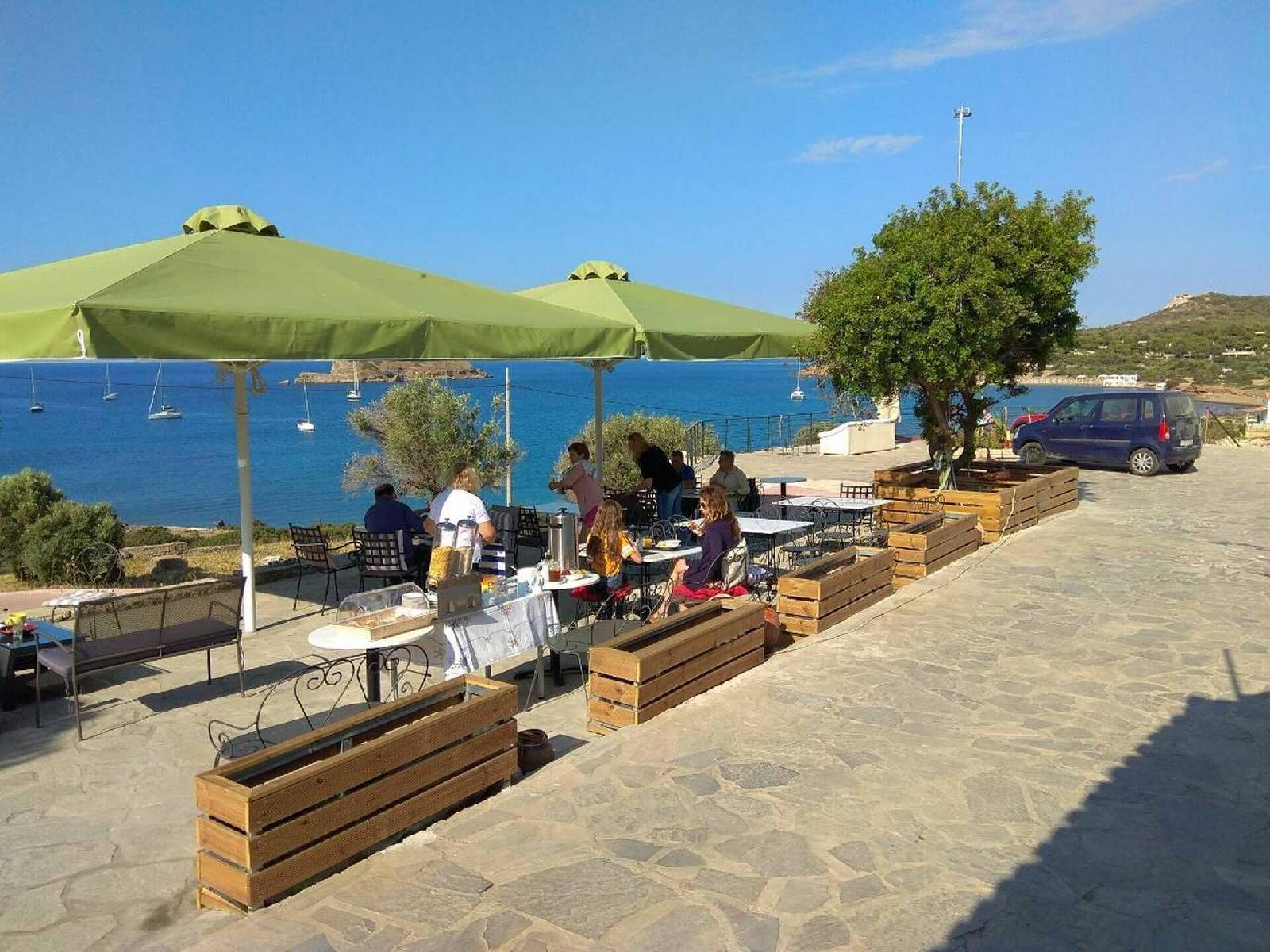 Poseidon Beach Villas
