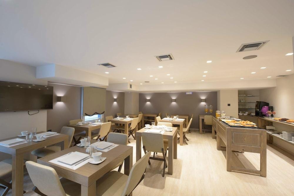 Castello City Hotel