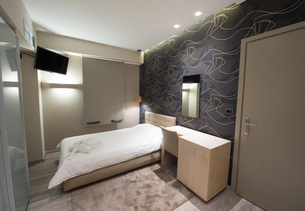 Castello City Hotel