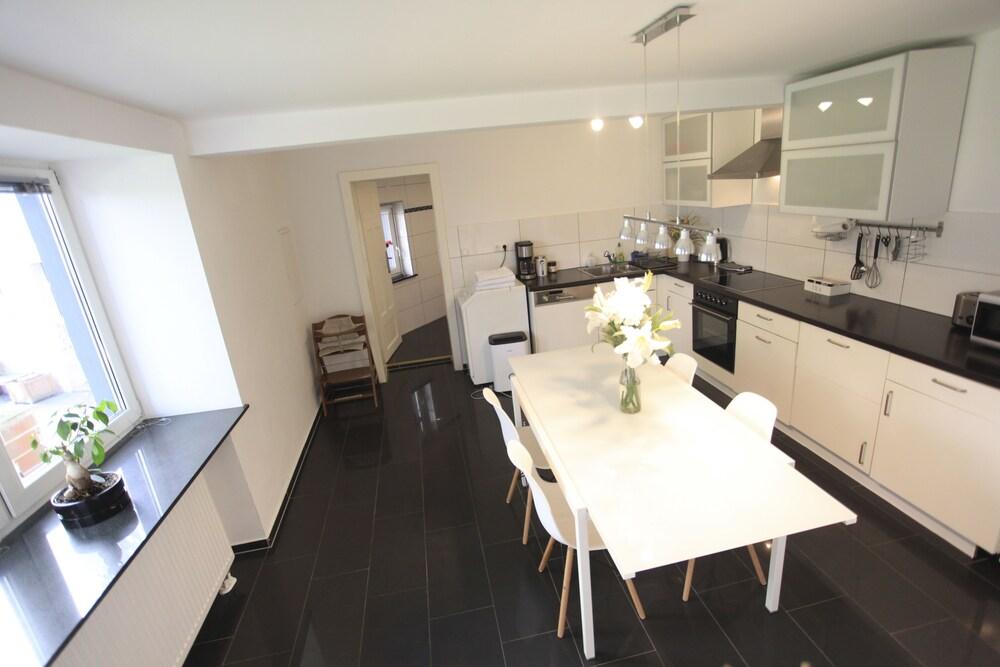 Zentrales Sauna Apartment & Loft Apartment