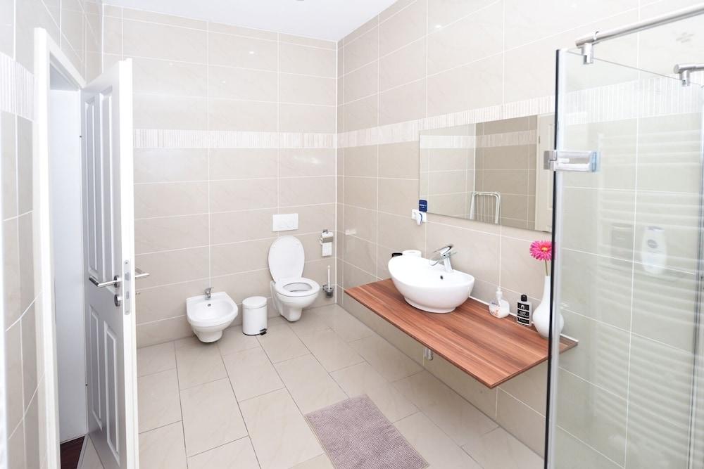 Zentrales Sauna Apartment & Loft Apartment