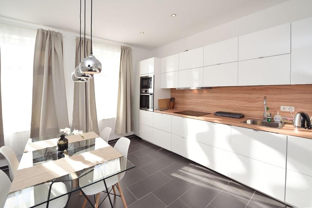 Zentrales Sauna Apartment & Loft Apartment