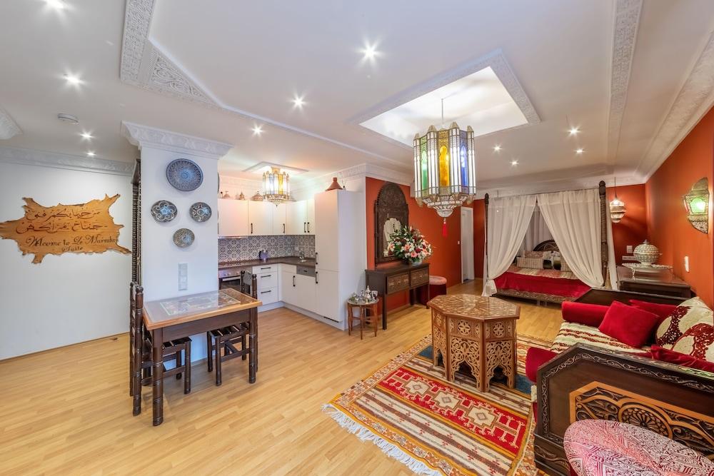 Pmc Business Apartment