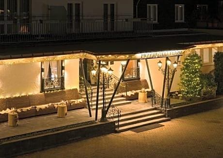 Parkhotel Flora