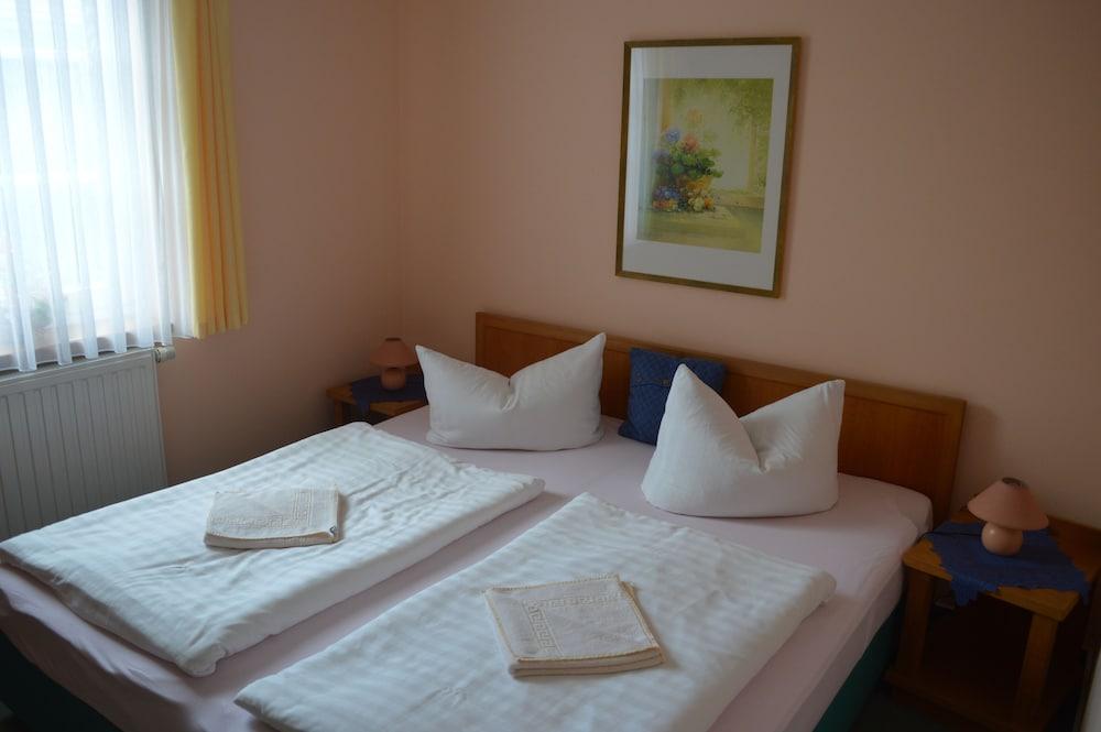 Hotel Garni und Gaststatte Zum Holzfaller