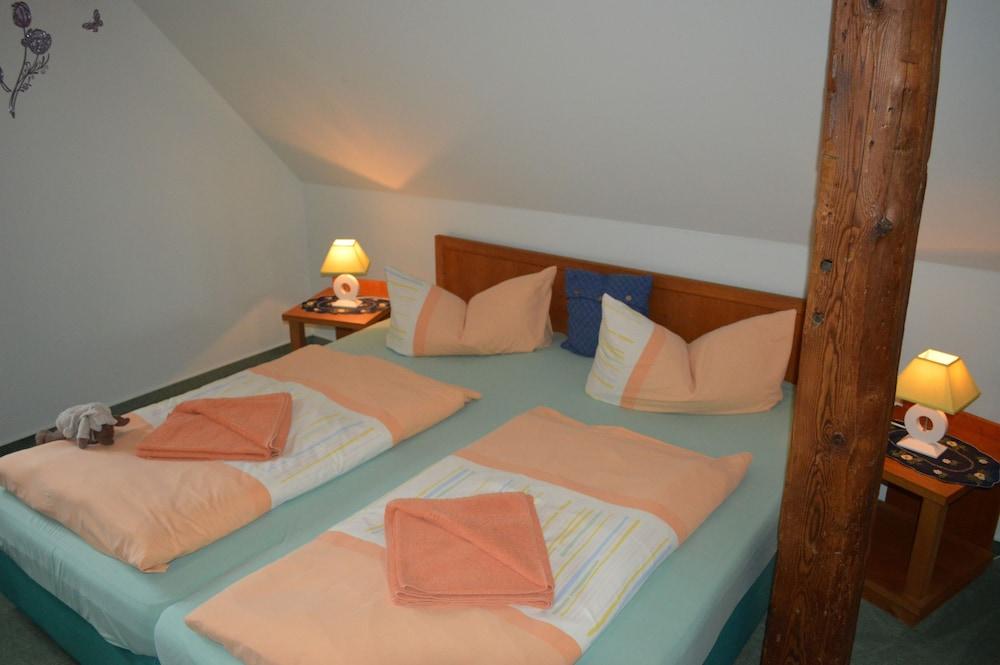 Hotel Garni und Gaststatte Zum Holzfaller