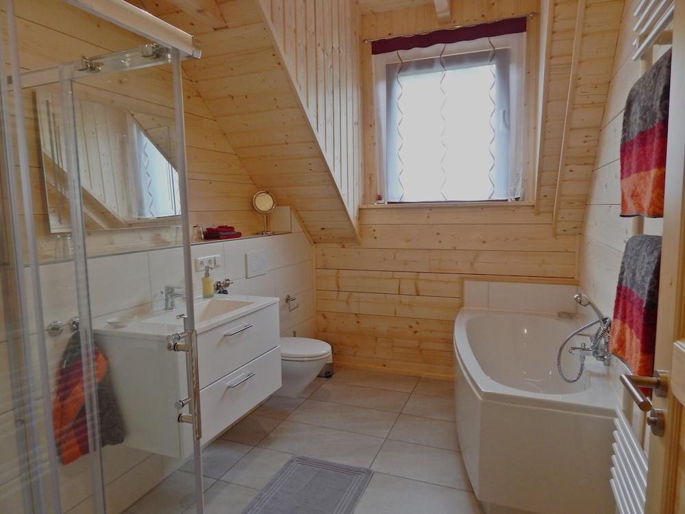Holzblockhaus Stark