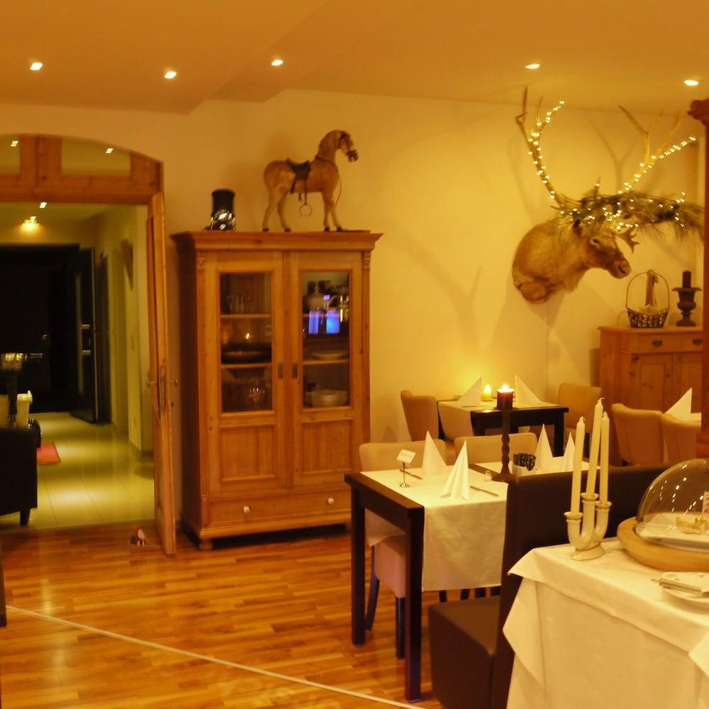 Hotel und Gästehaus Will
