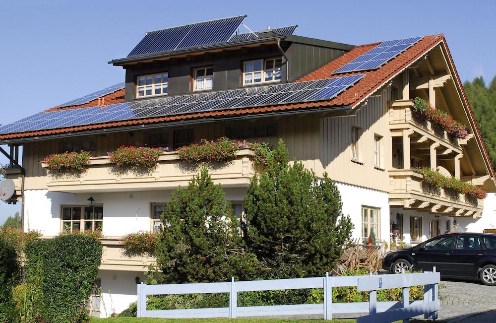 Haus Vierjahreszeiten
