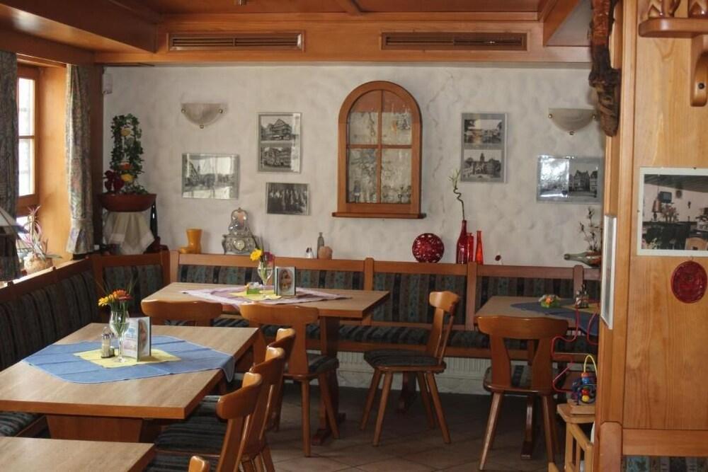 Restaurant & Pension Mainzer Tor